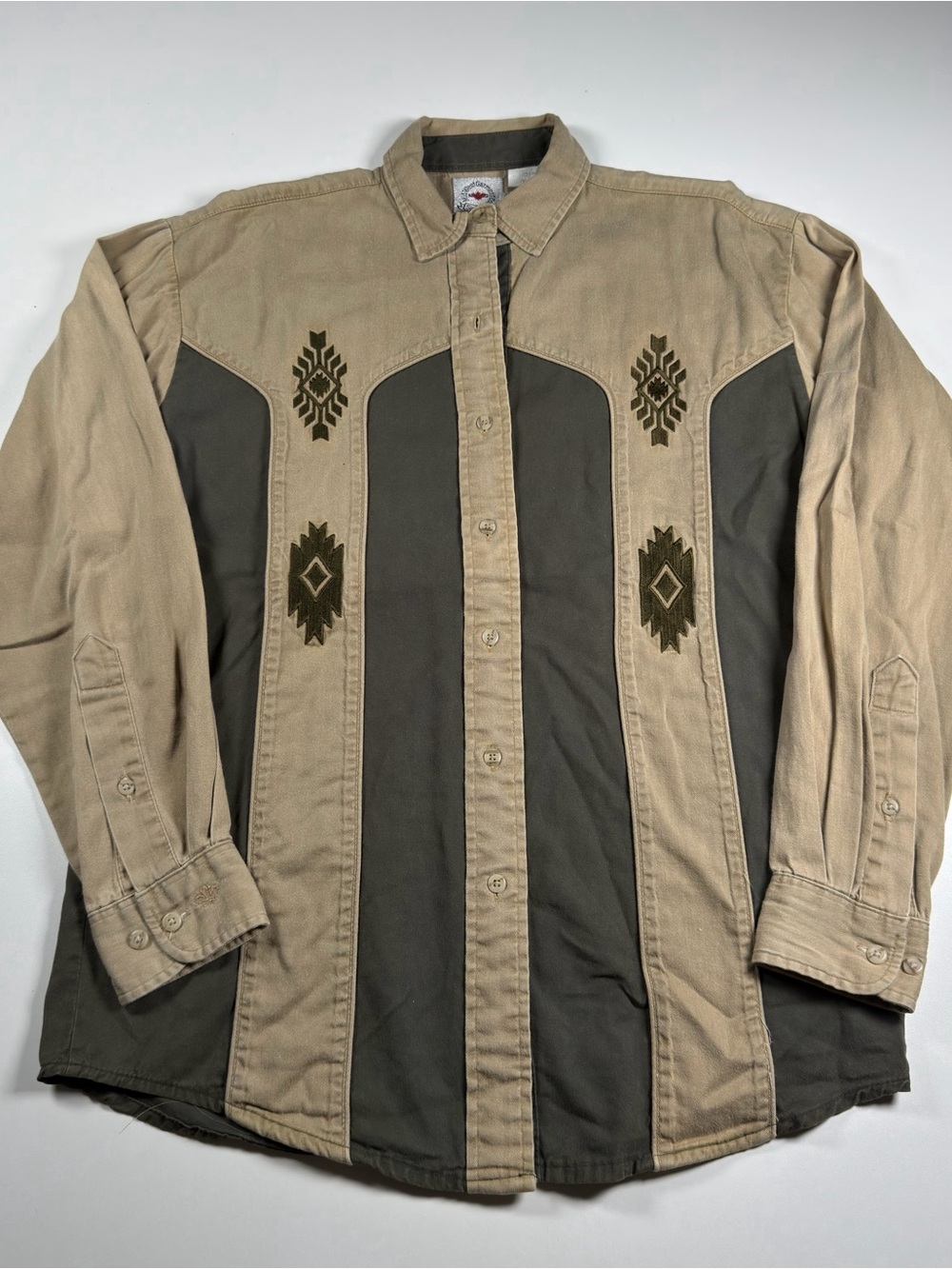 Vintage MWG Midwest Garment Co Western Shirt Ladies Embroidered Made in Canada